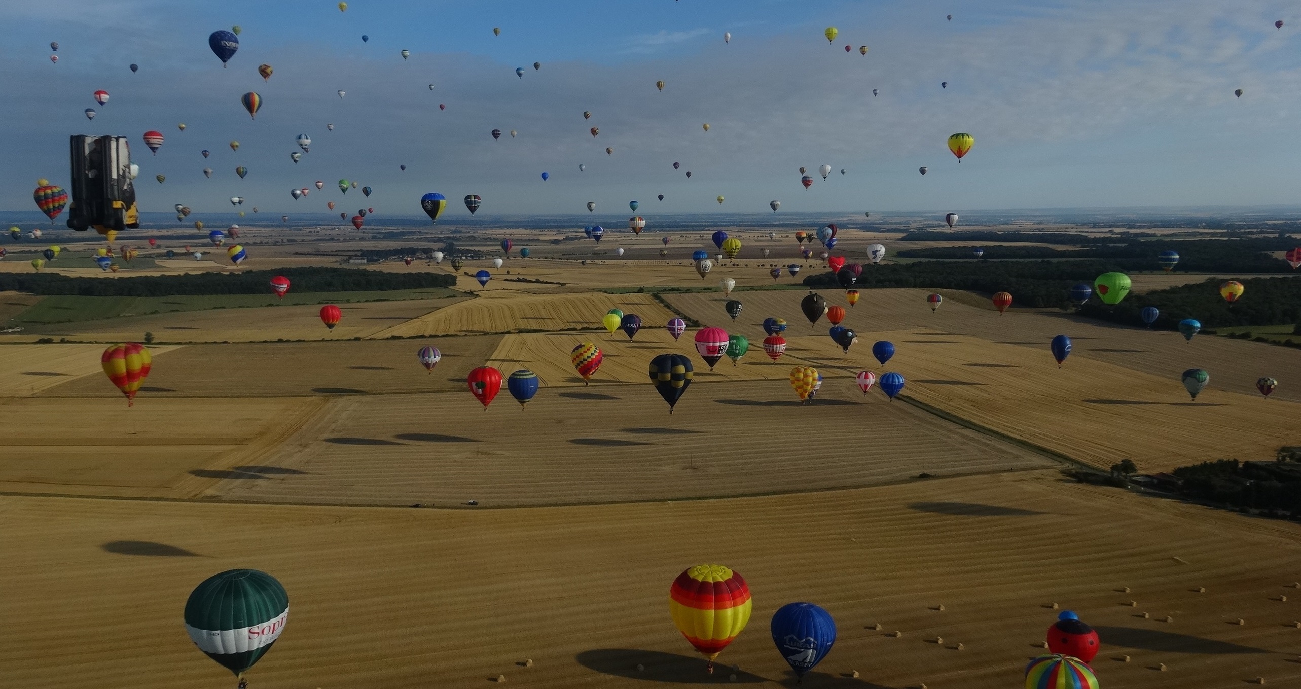Slide 3 – Heißluftballon
